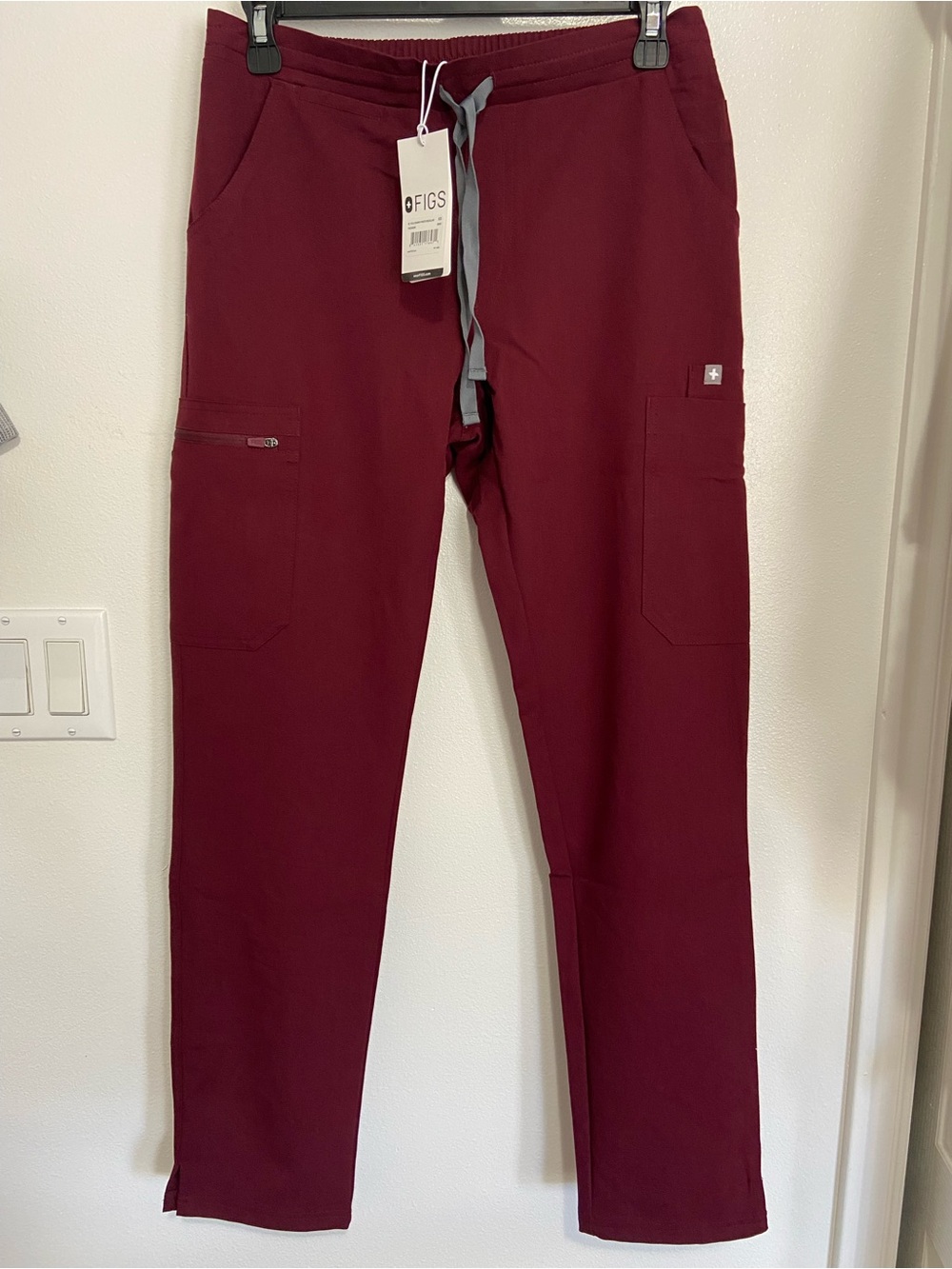 Figs Womens Burgundy Yola Skinny Pants